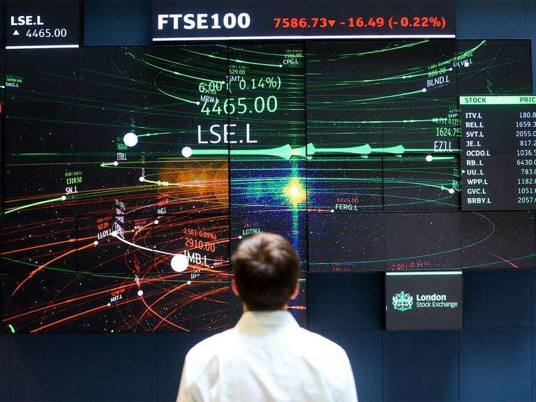 FTSE 100 set to reverse its Monday losses